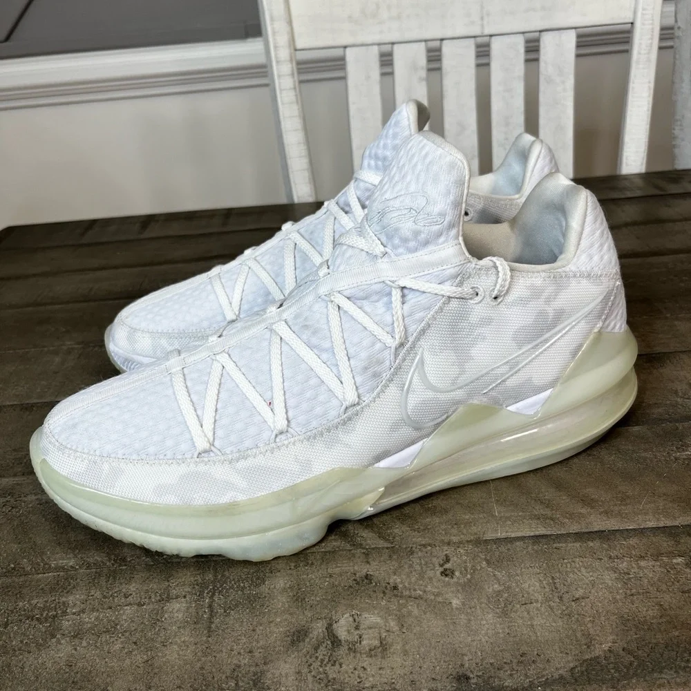 Nike Lebron 17 XVII Low White Camo Sneakers Sz 17